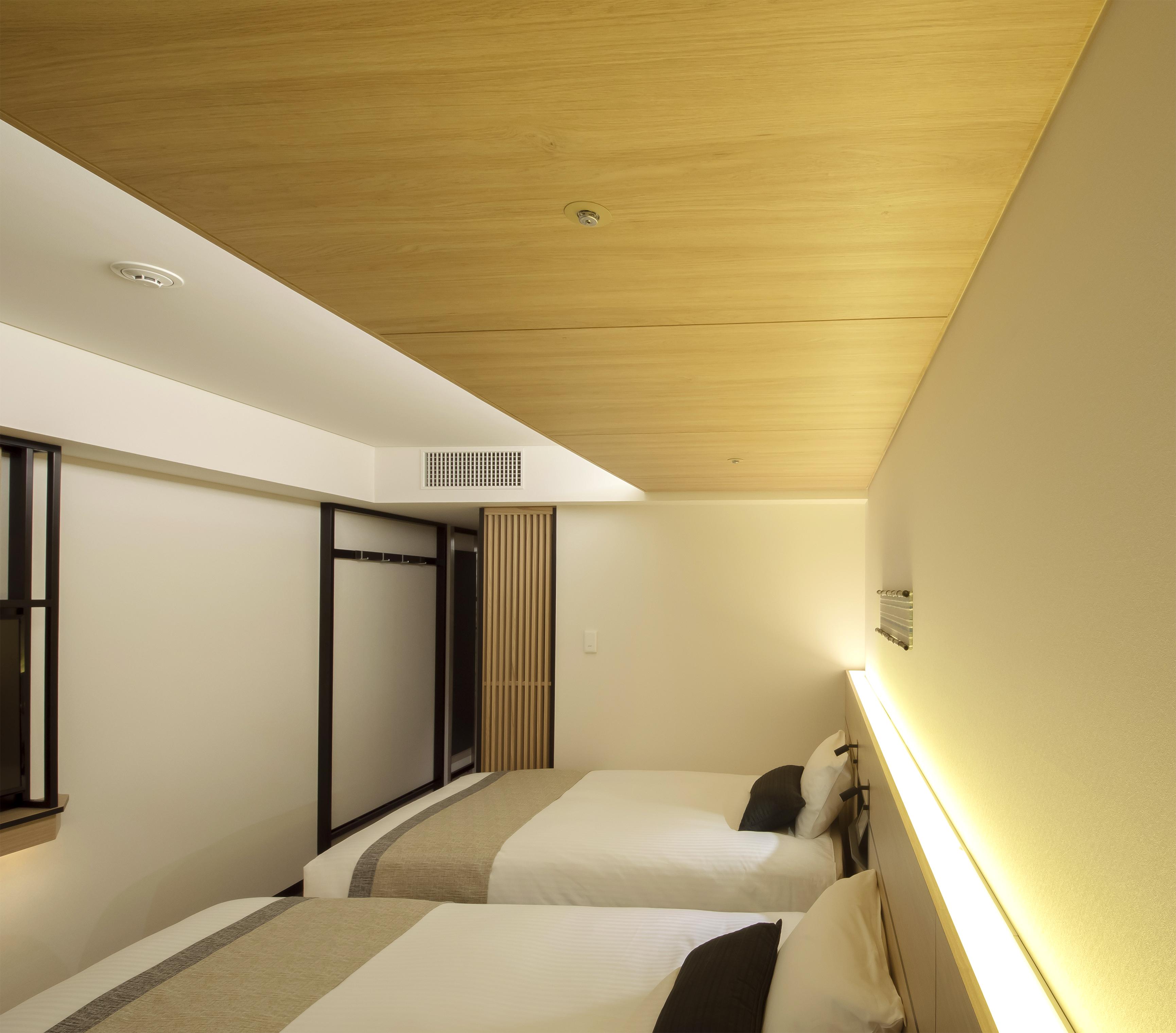 Keihan Ekiminami 4*